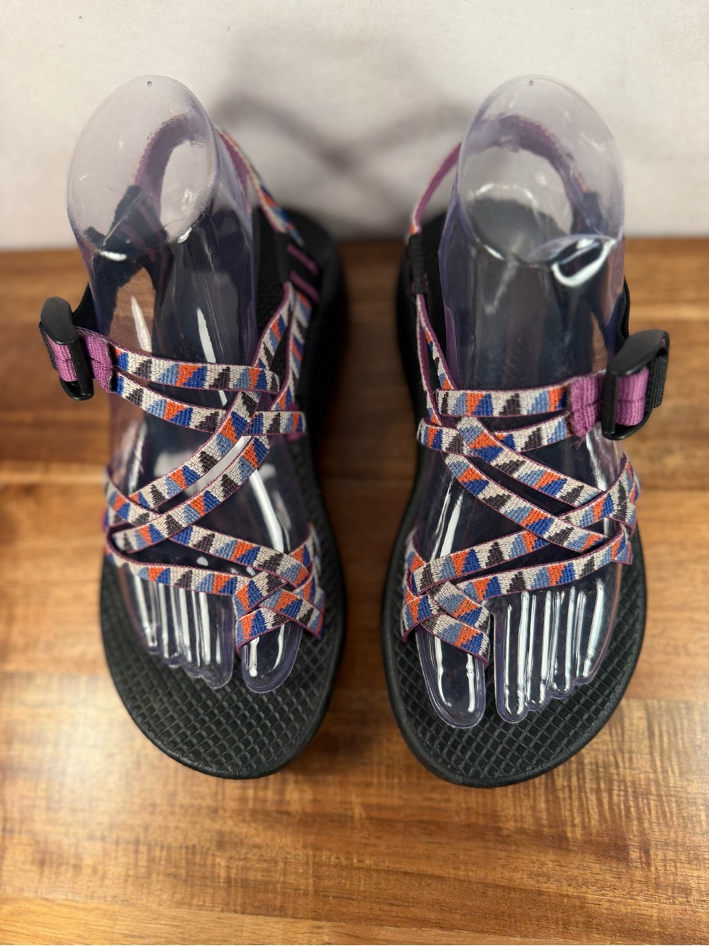 Chaco ZX/2 Classic Sport Sandal Orange/Blue/Grey/White Pattern Size 7